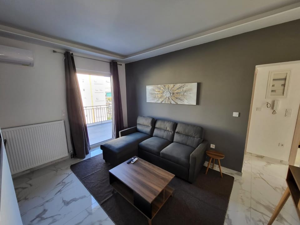 Living room, Seating area, air conditioner