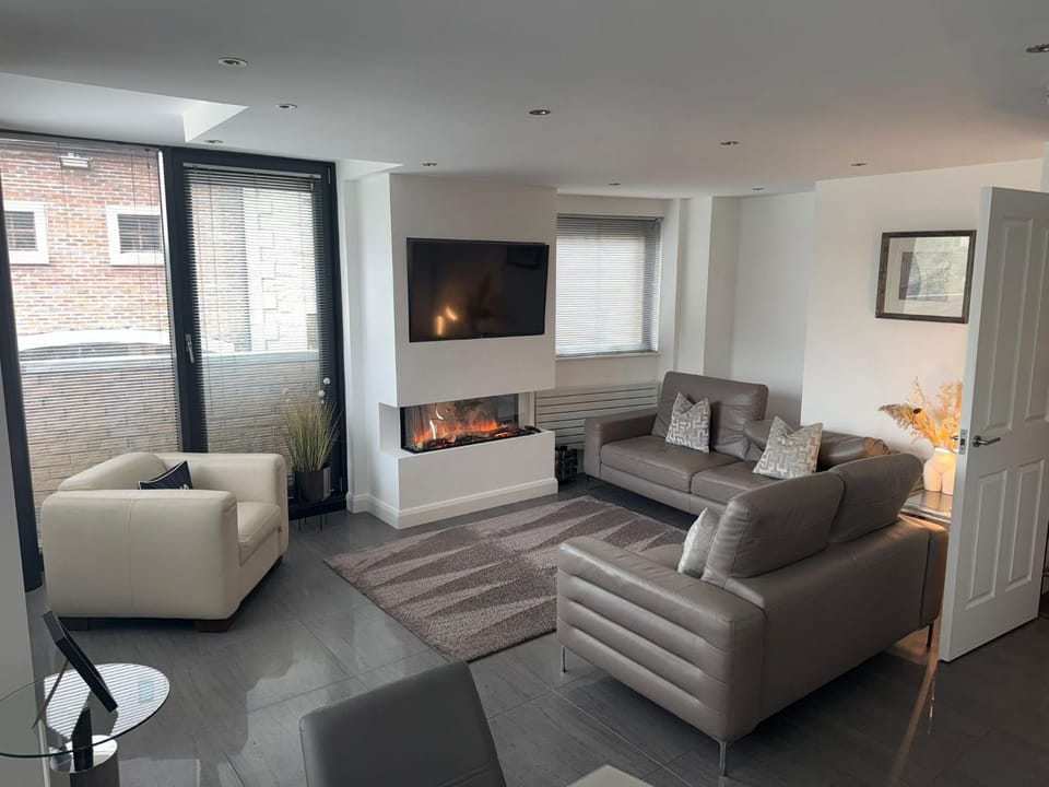 TV and multimedia, Living room