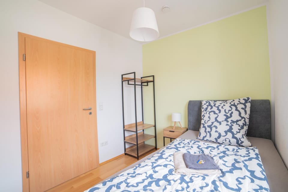Bed, Photo of the whole room, Bedroom, young children