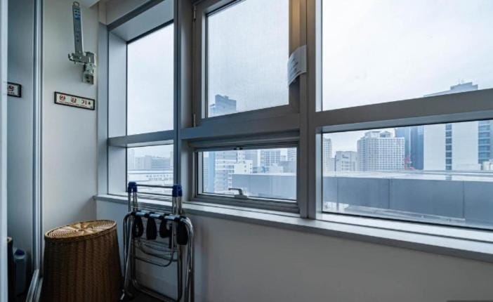 Haeundae Wide Ocean View & Residence Hotel in Busan