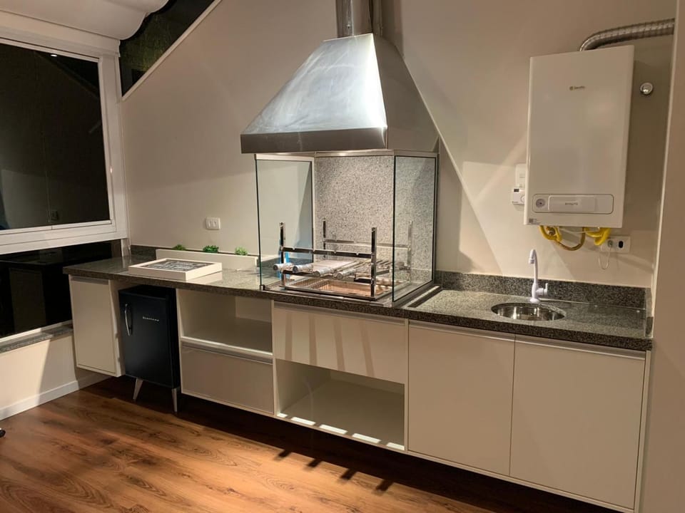Luxo Capivari - Gaudi Loft Design Apartment in Campos do Jordão