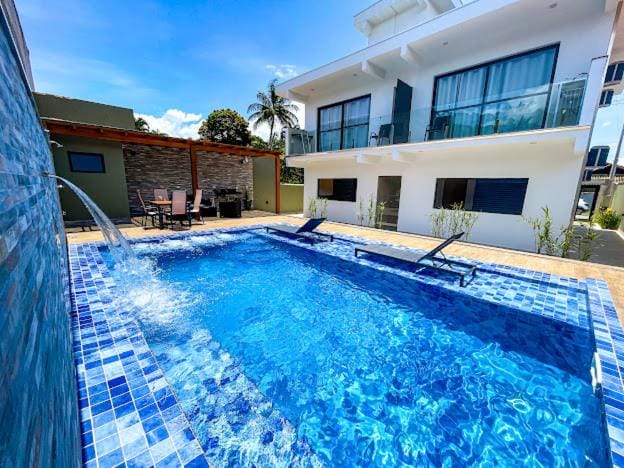 Balcony/Terrace, Swimming pool