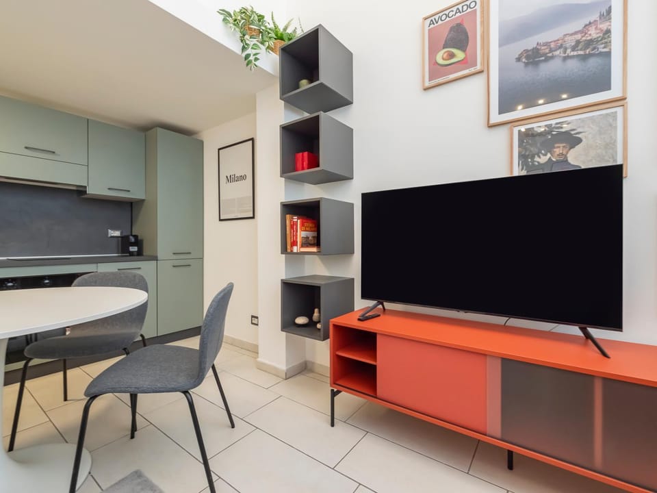 TV and multimedia, Kitchen or kitchenette, Dining area