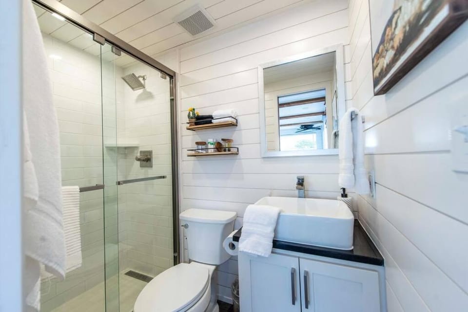 New The Wild West Cozy Container Home House in Alpine