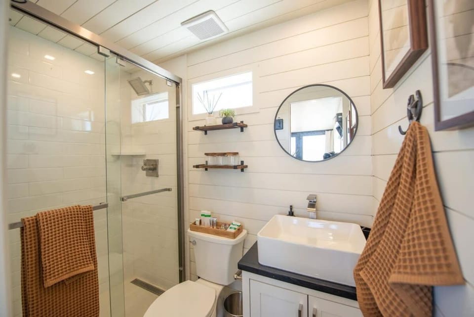New The Buffalo-Shipping Container in Alpine House in Alpine