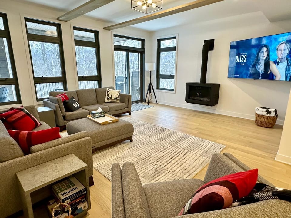 TV and multimedia, Living room