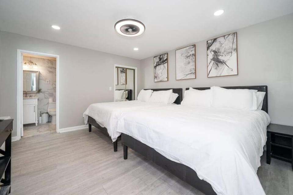 11G-2Br/2B ATL walk2 America Mart, Parking Apartment in Atlanta
