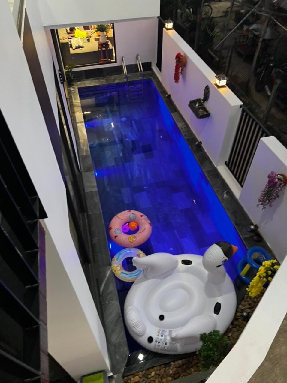 Pool view, Swimming pool