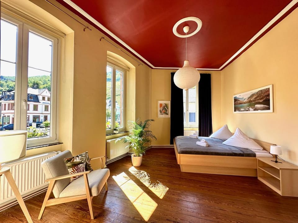 Seating area, Bedroom