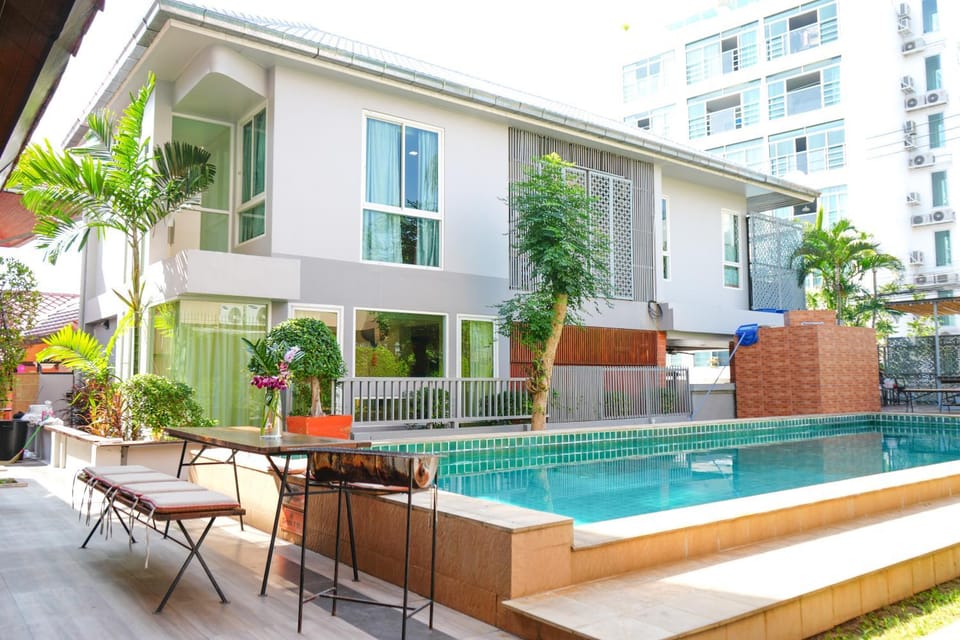 Day, Pool view, Swimming pool