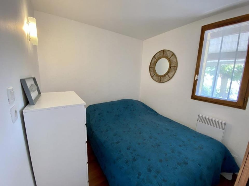 Appartement avec jardin et piscine collective 5SANT8 Apartment in Fleury