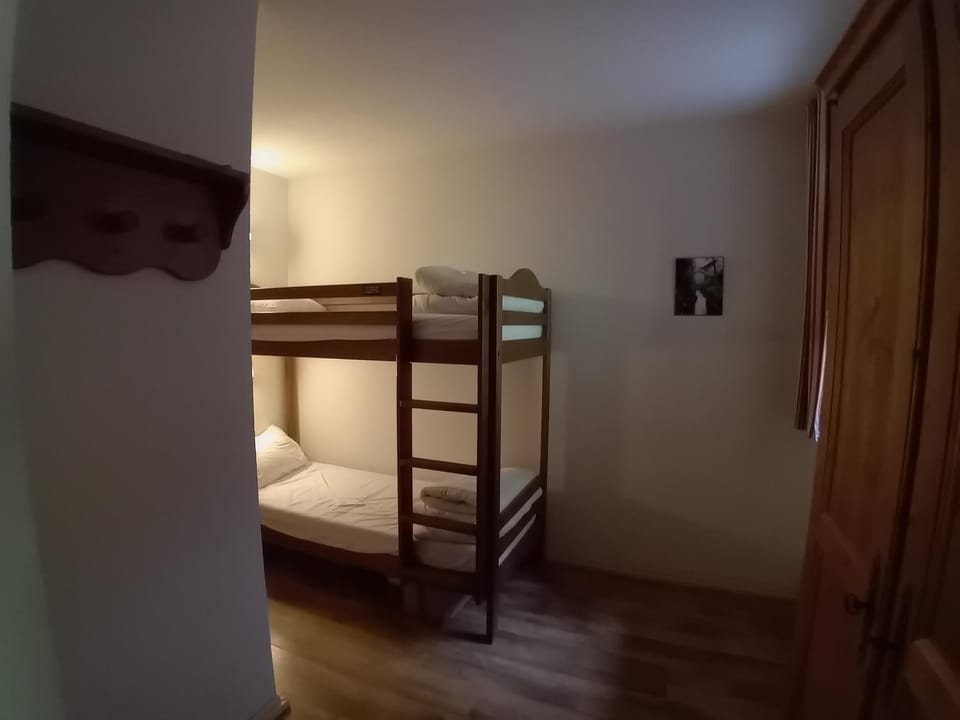 Appartement Cauterets. 4/6 pers Apartment in Cauterets