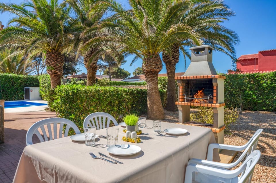 Aure | Villa con piscina y aire acondicionado! Villa in Cala en Bosc