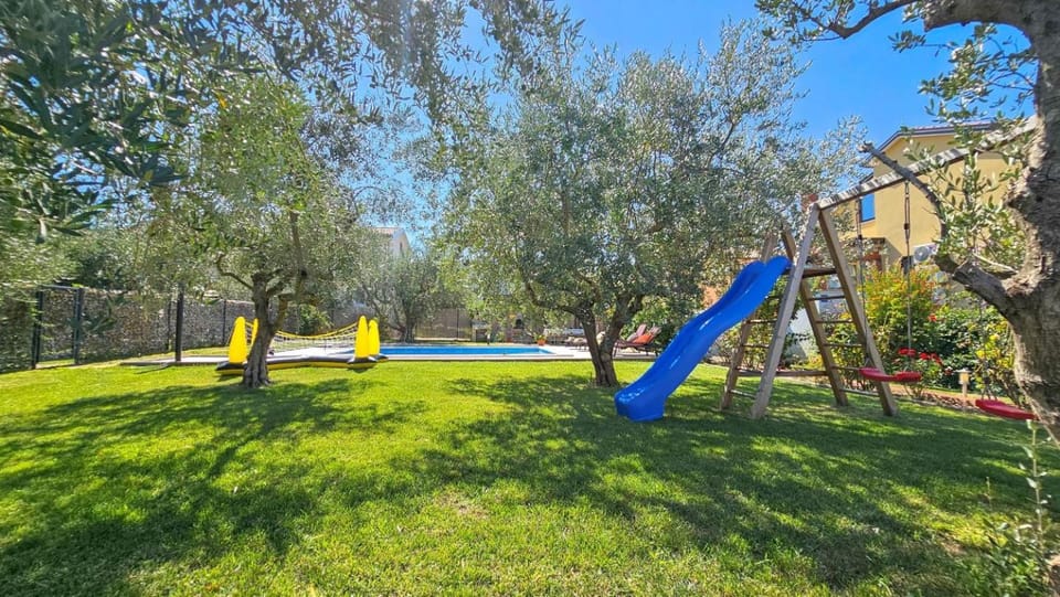 Day, Garden, Pool view, Swimming pool