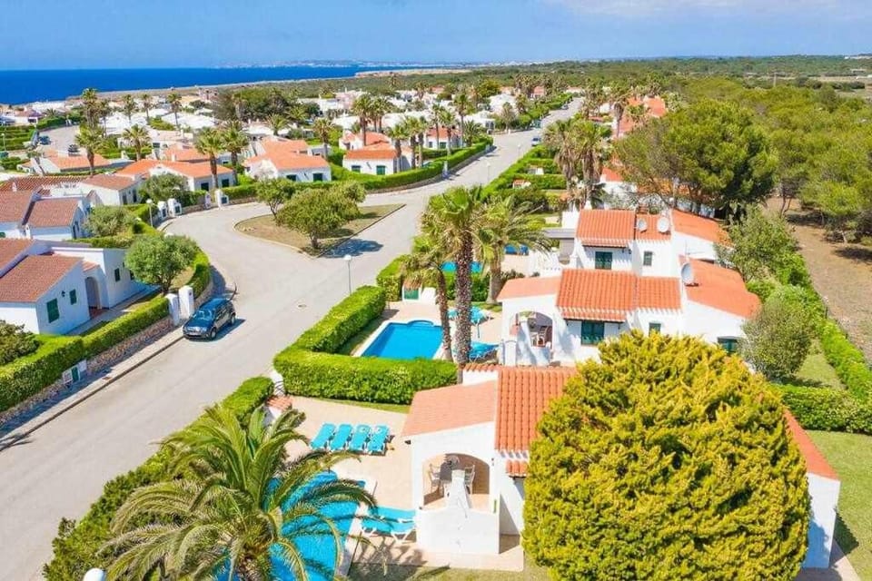 Roqueta | Bonita Villa con piscina en Menorca! Villa in Cala en Bosc