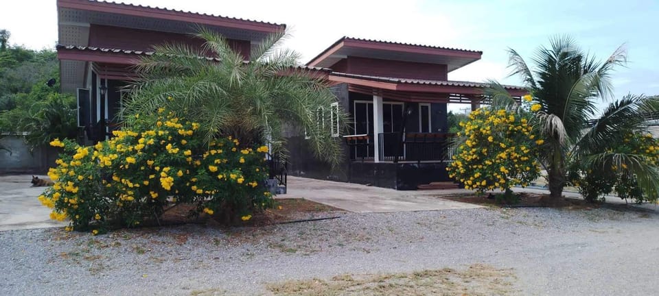 Sudjai Farm Resort สุด ใจฟาร์มรีสอร์ท Resort in Prachuap Khiri Khan, Thailand