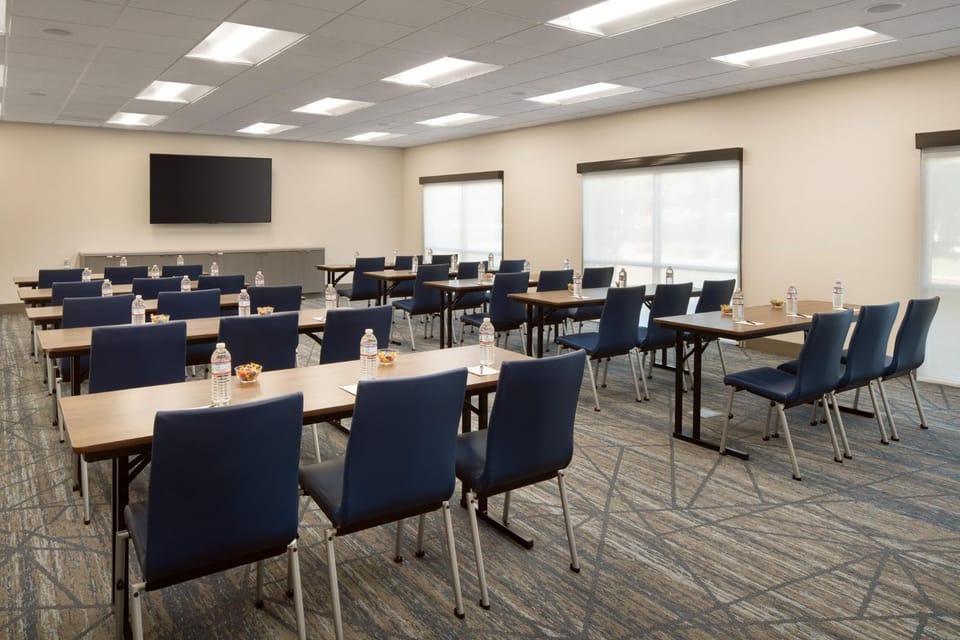 Meeting/conference room