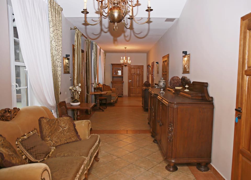 Property building, Seating area, hair dresser