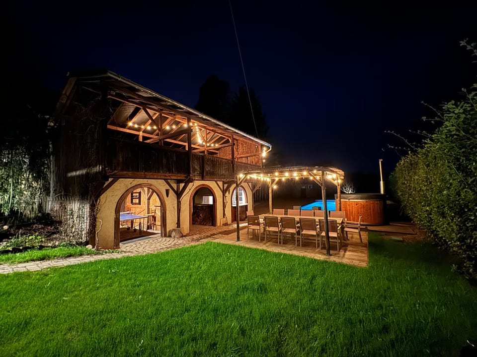 Night, Garden, Garden view, Pool view, Swimming pool