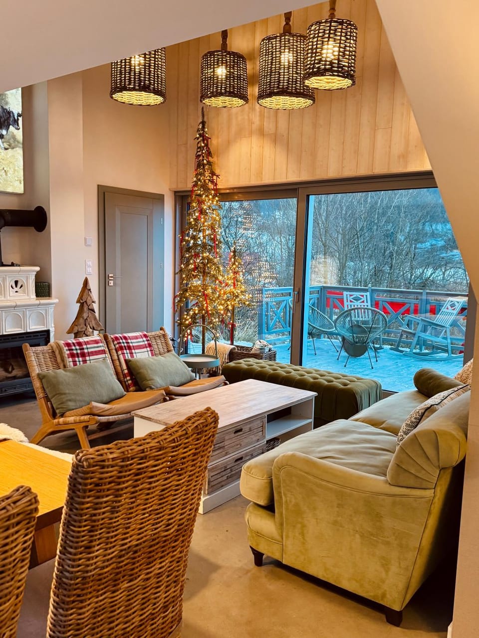 Living room, Seating area, fireplace