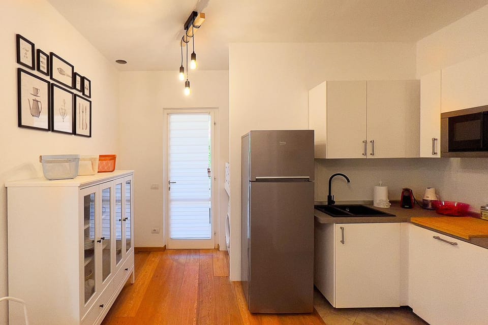 Kitchen or kitchenette, stove