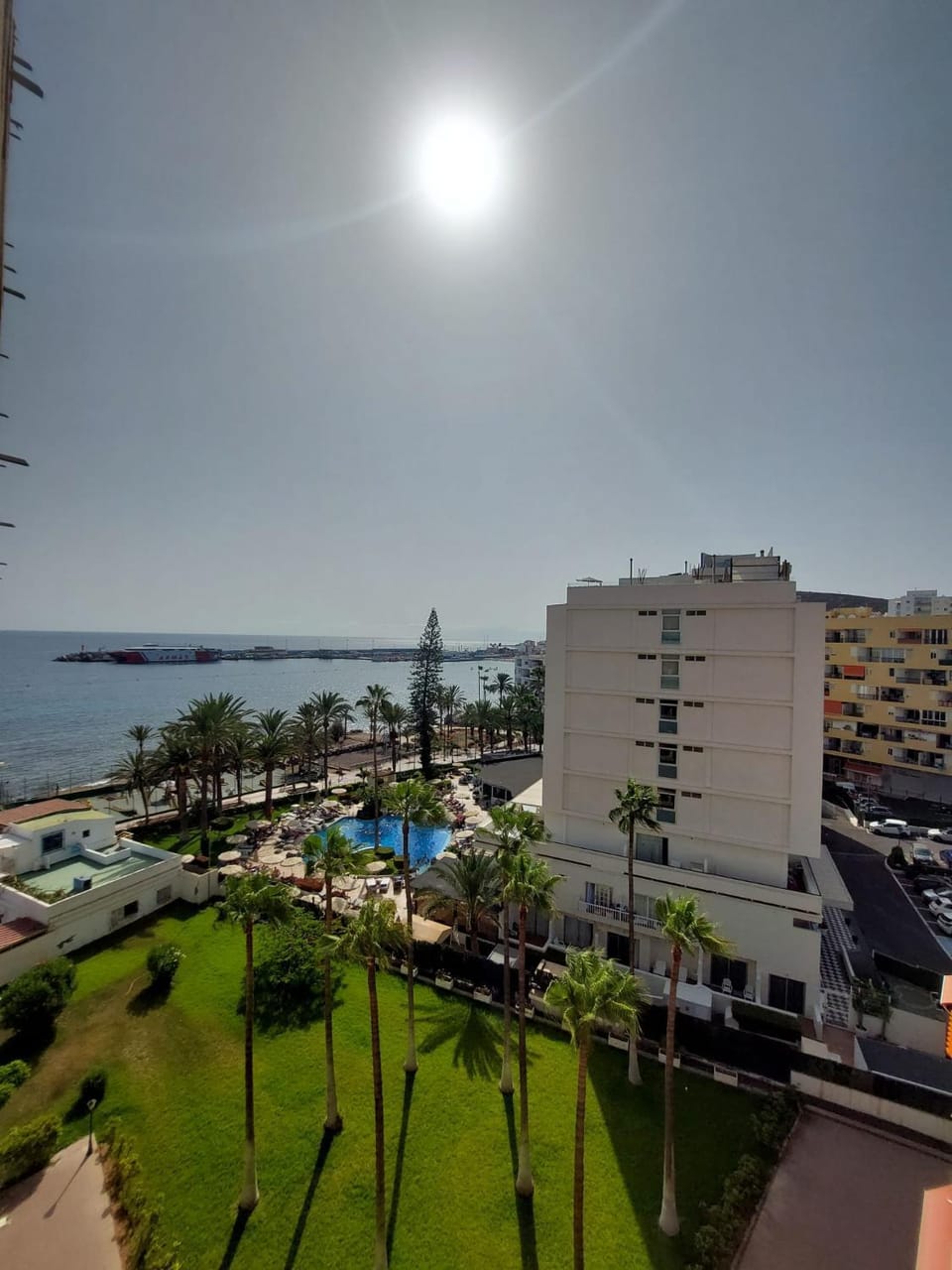 COMODORO- RAVEL Apartment hotel in Los Cristianos