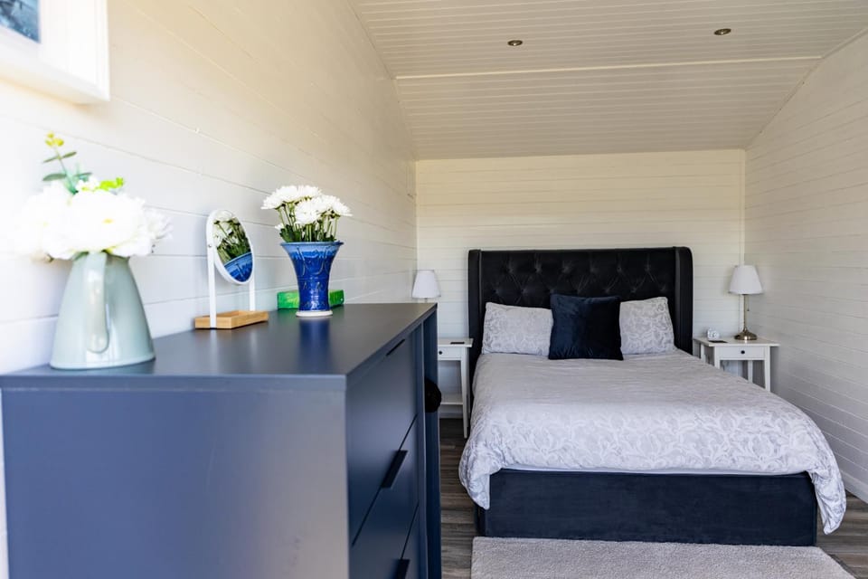 An Caban Ciuin Nature lodge in County Clare