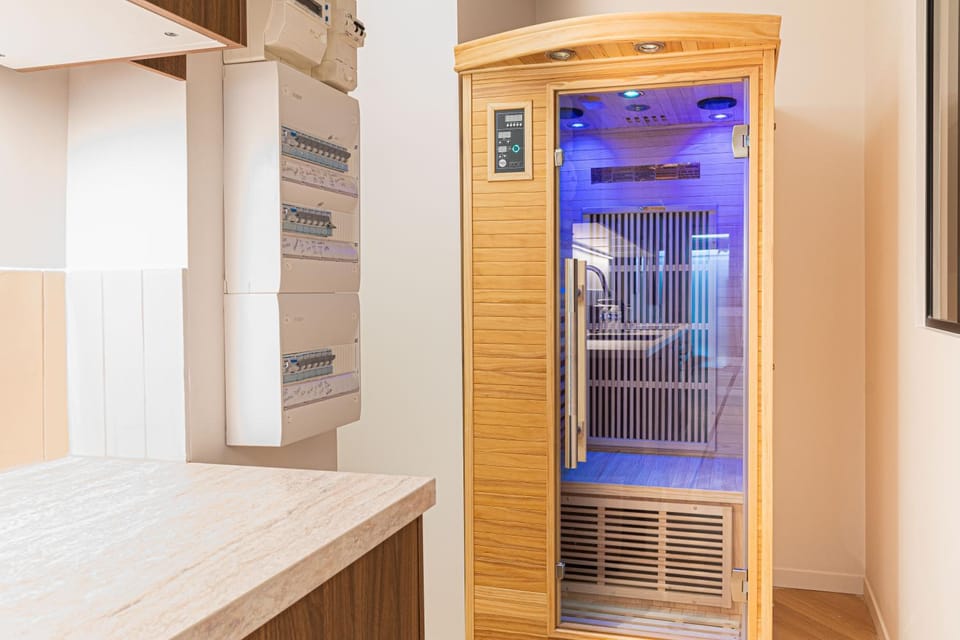 Lavie Maison AC & Jacuzzi Apartment in Paris