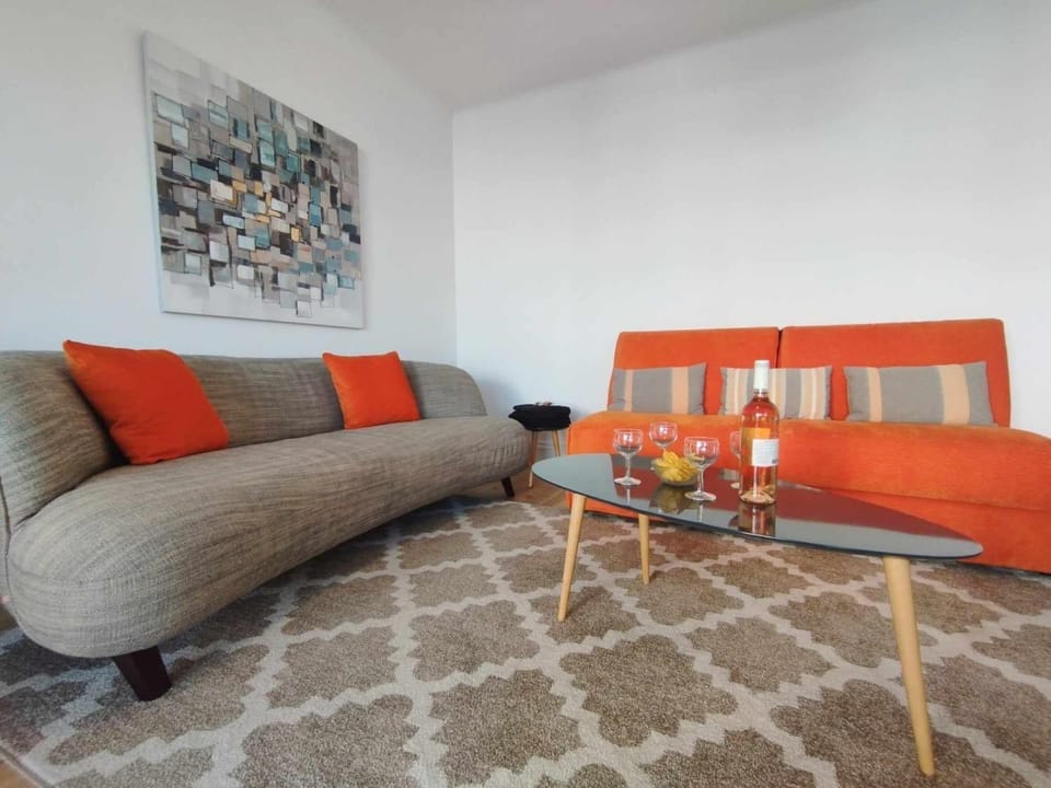 Cannes Pointe Croisette T2 plage 2min à pieds 46m2 Apartment in Cannes