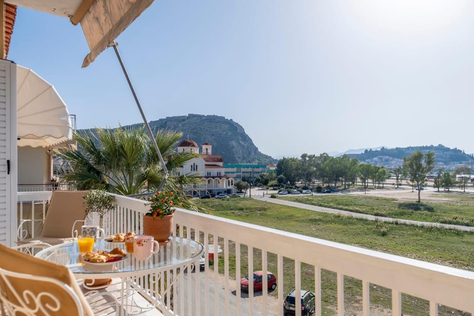 Property building, Day, Natural landscape, View (from property/room), Balcony/Terrace, Mountain view, Sea view