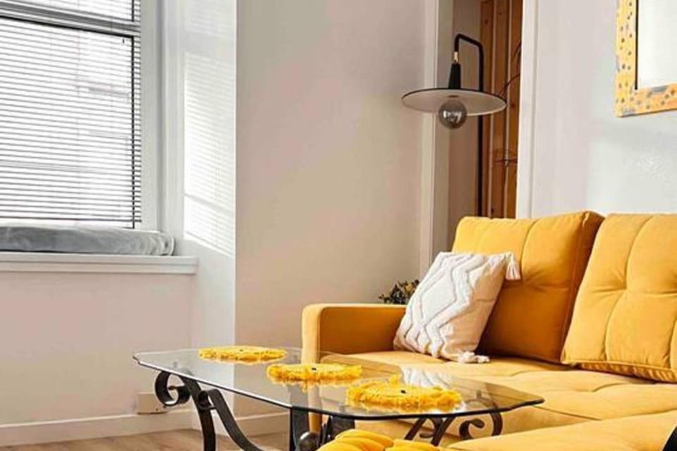 1-Bed Apartment Sleeps 2 -Free Parking -WiFi & Tv Apartment in Dundee