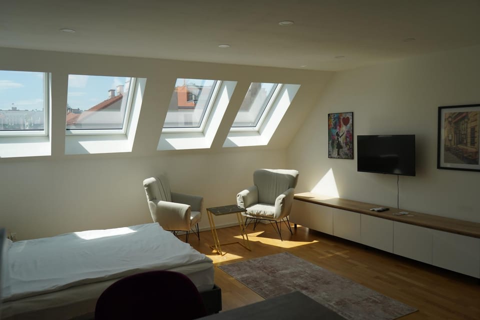 Living room, Photo of the whole room, Bedroom
