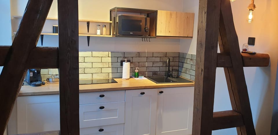 Klimatyczny Apartament Karpacz Apartment in Lower Silesian Voivodeship