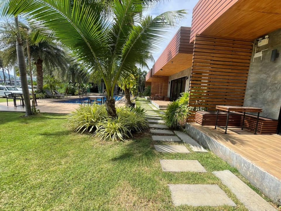 Property building, Day, Natural landscape, Garden view