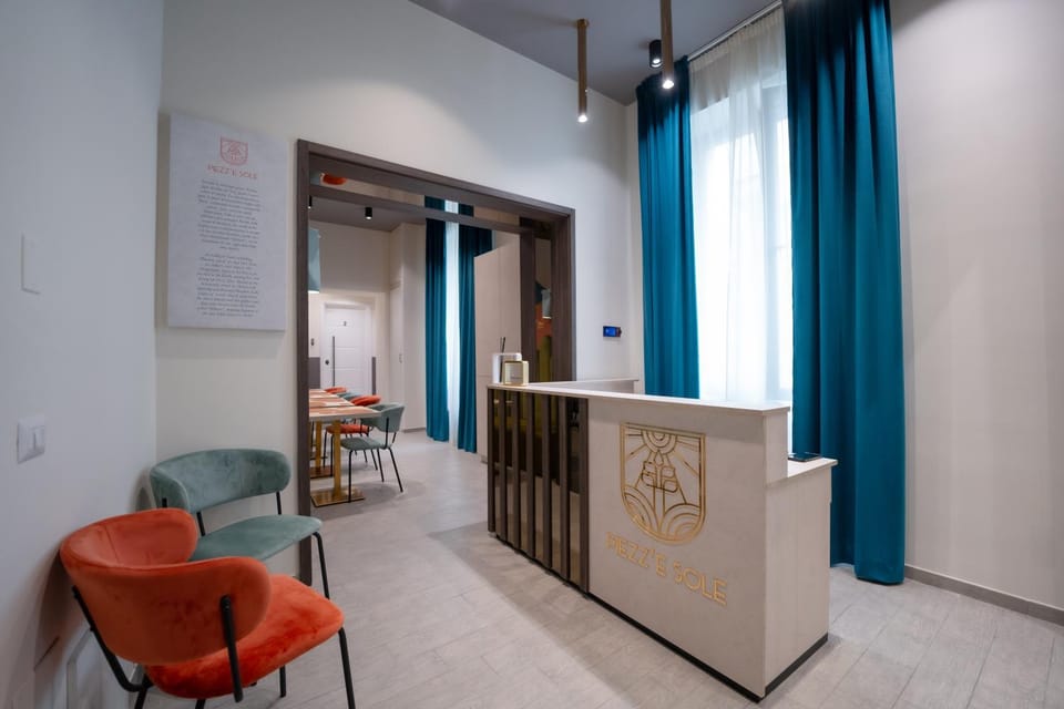 Piezz' e sole Bed and Breakfast in Naples