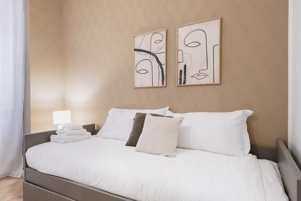Easylife - Milano - Olmetto 14 - Duomo Apartment in Milan