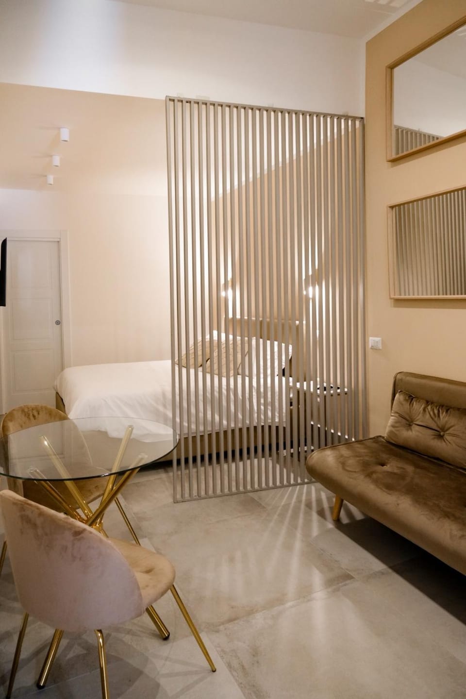 Bed, View (from property/room), Living room, Photo of the whole room, Seating area, Area and facilities