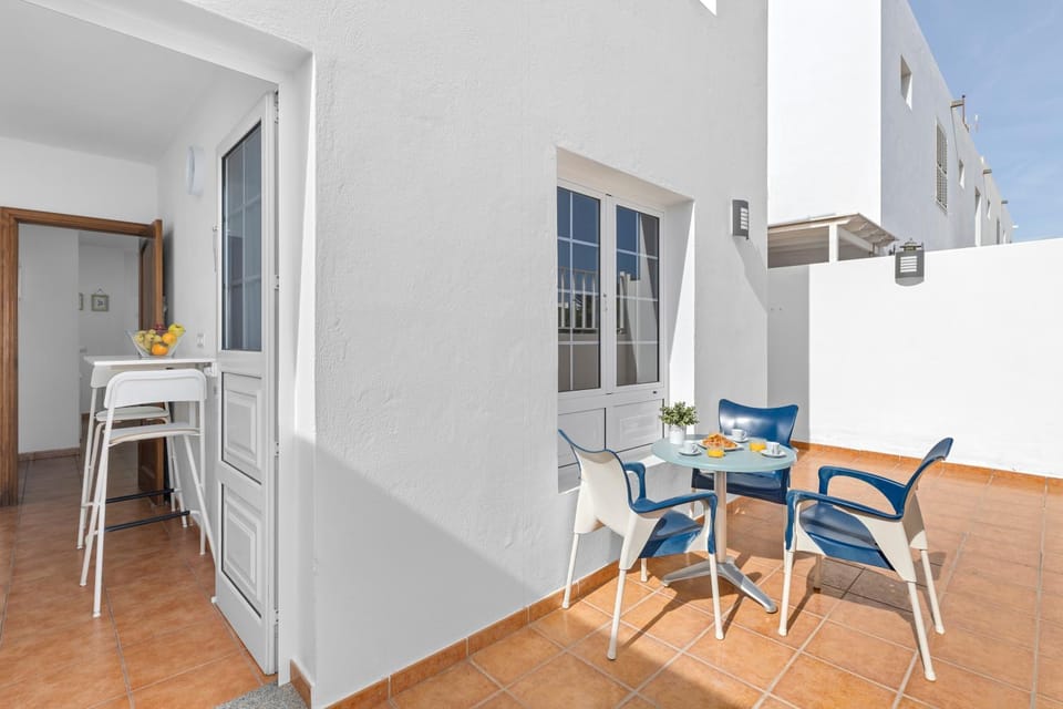 Home2Book Stunning Terrace & BBQ House Playa Honda House in Isla de Lanzarote
