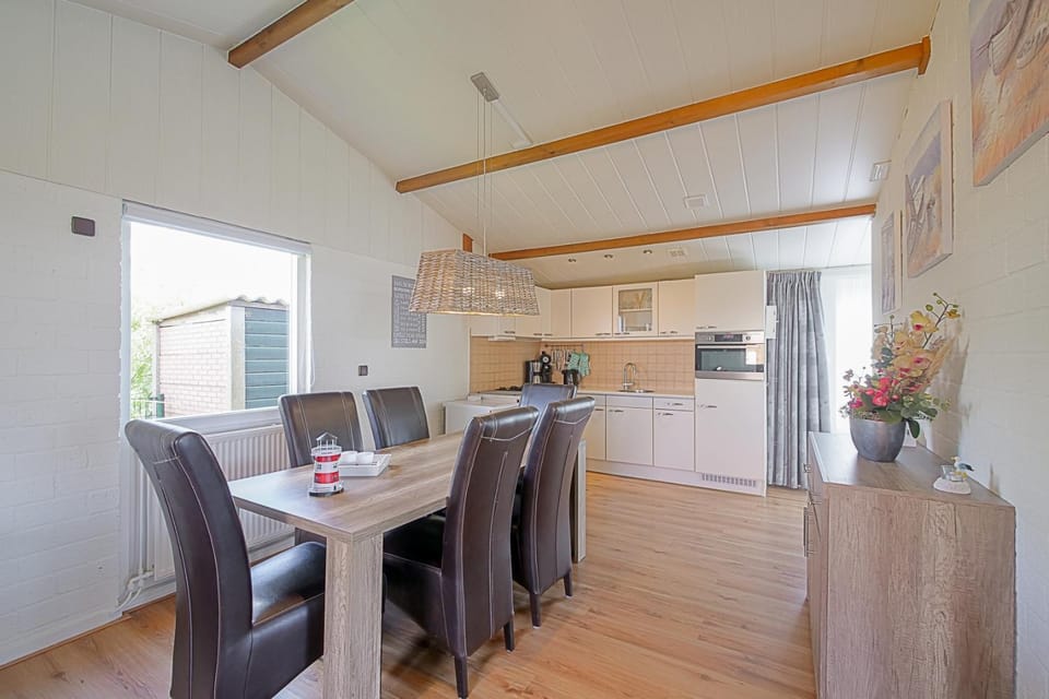 Vakantiehuis Oostenwind - Julianadorp aan Zee House in Julianadorp