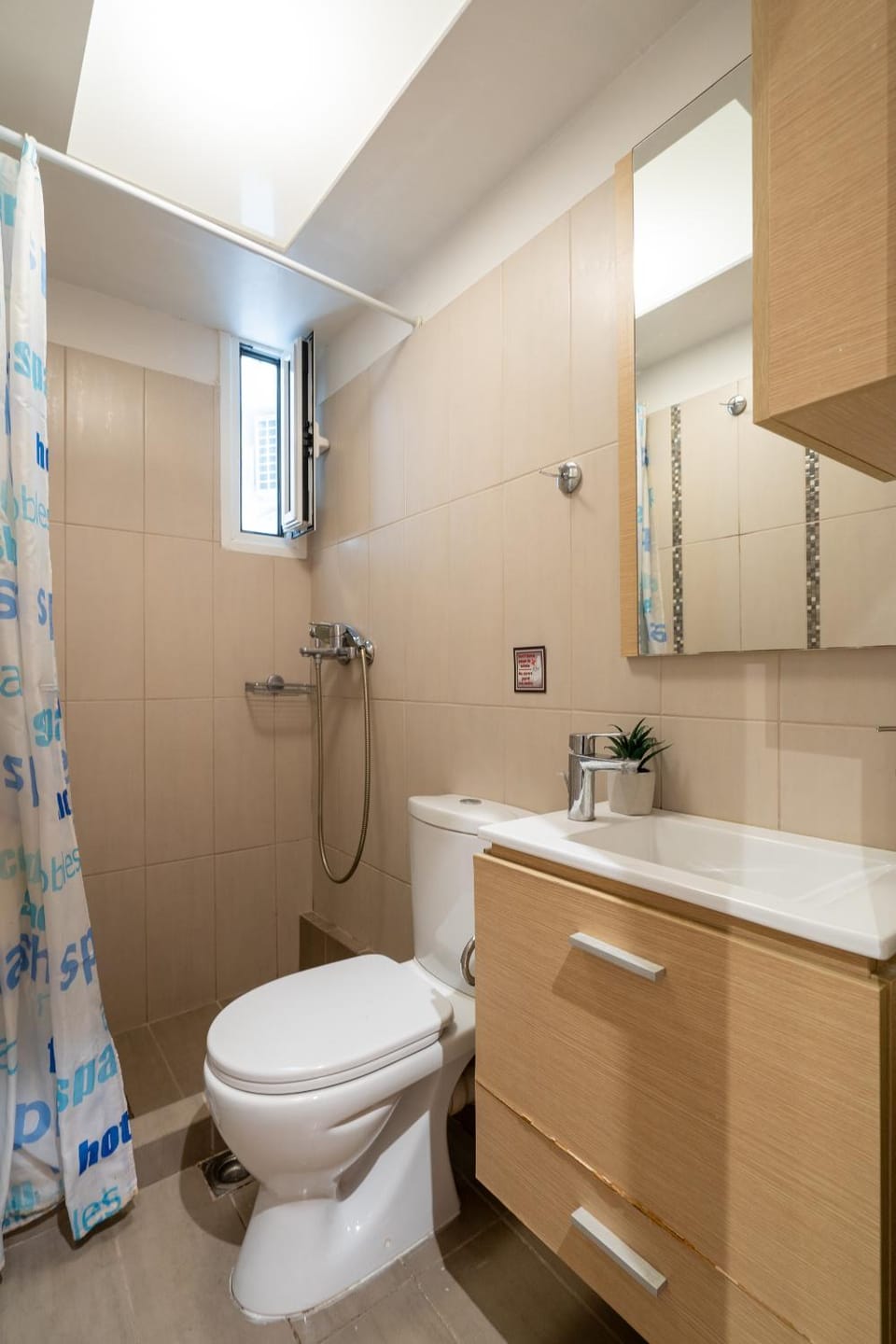 Ideally located apartment in central Athens Apartment in Athens