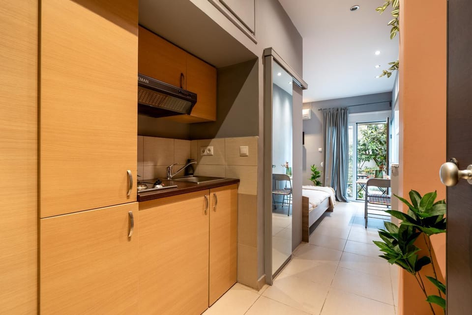 Ideally located apartment in central Athens Apartment in Athens