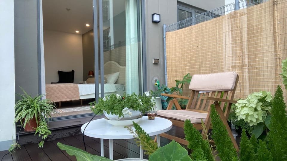 JB Minato Garden Apartment in Laos