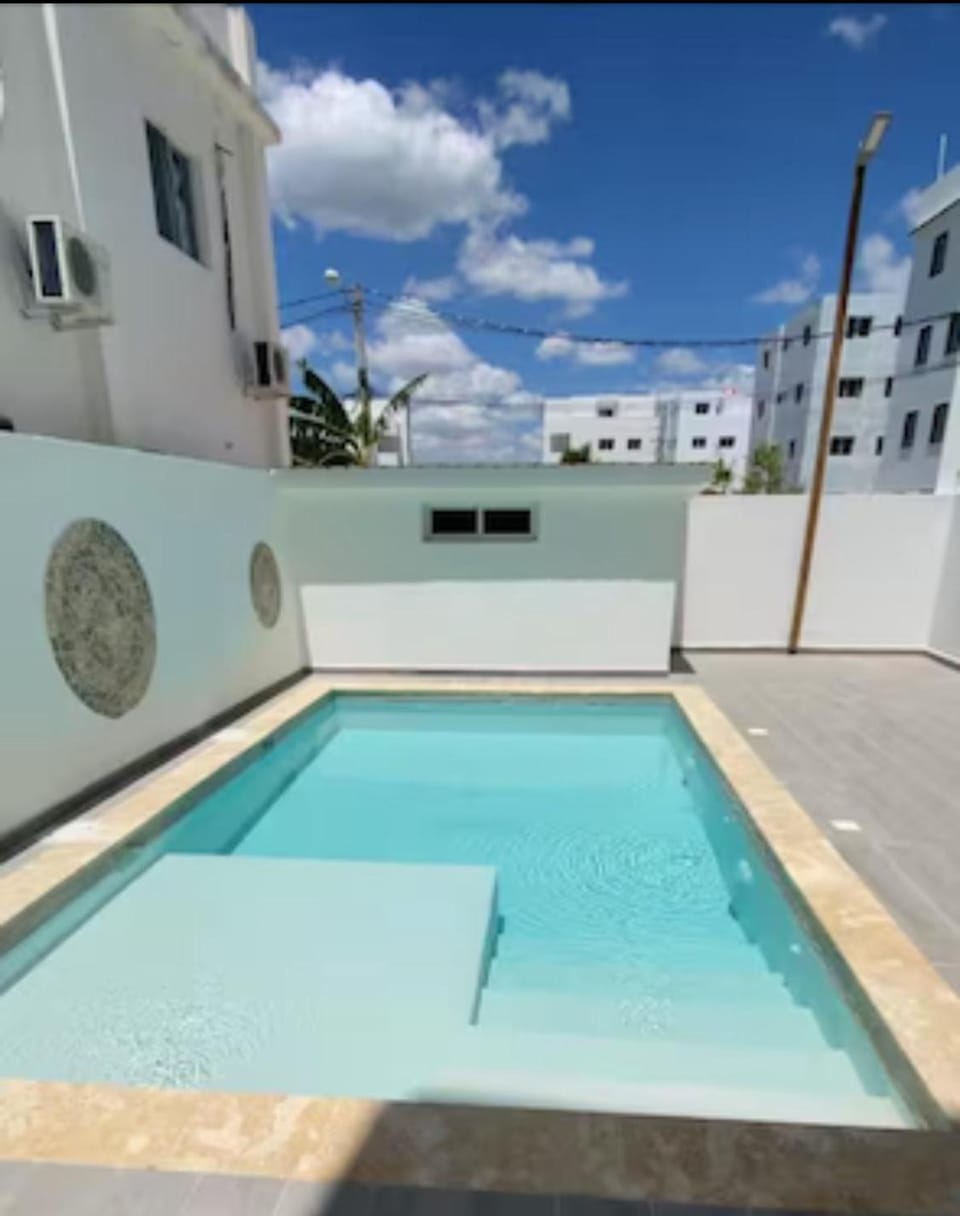 Chelsie 402 Apartment in Los Melones
