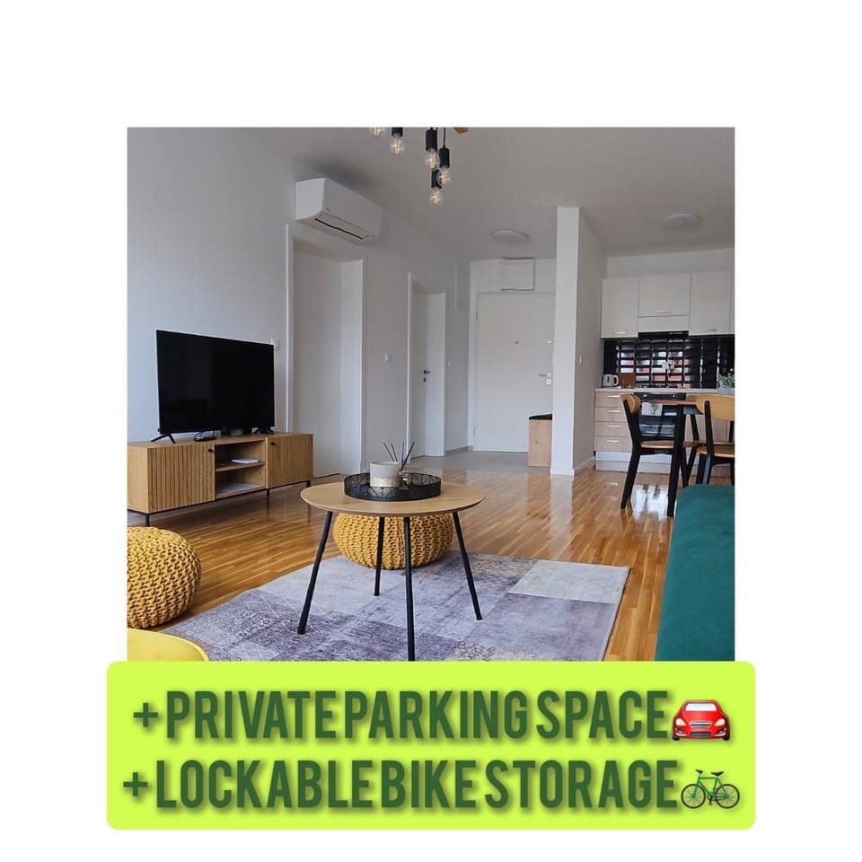 Communal lounge/ TV room, TV and multimedia, Kitchen or kitchenette, Dining area, Evening entertainment