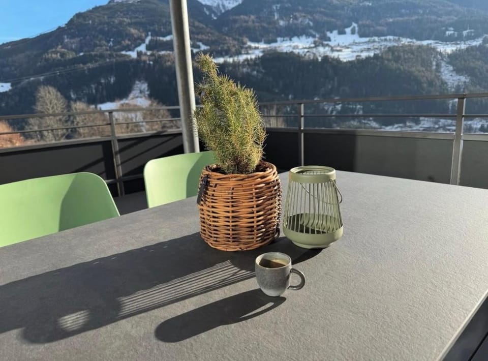 Natural landscape, View (from property/room), Balcony/Terrace, Mountain view