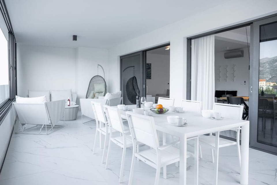 Villa Velebit - luxury apartment steps away from Adriatic Sea, with private pool and stunning views Apartment in Zadar County