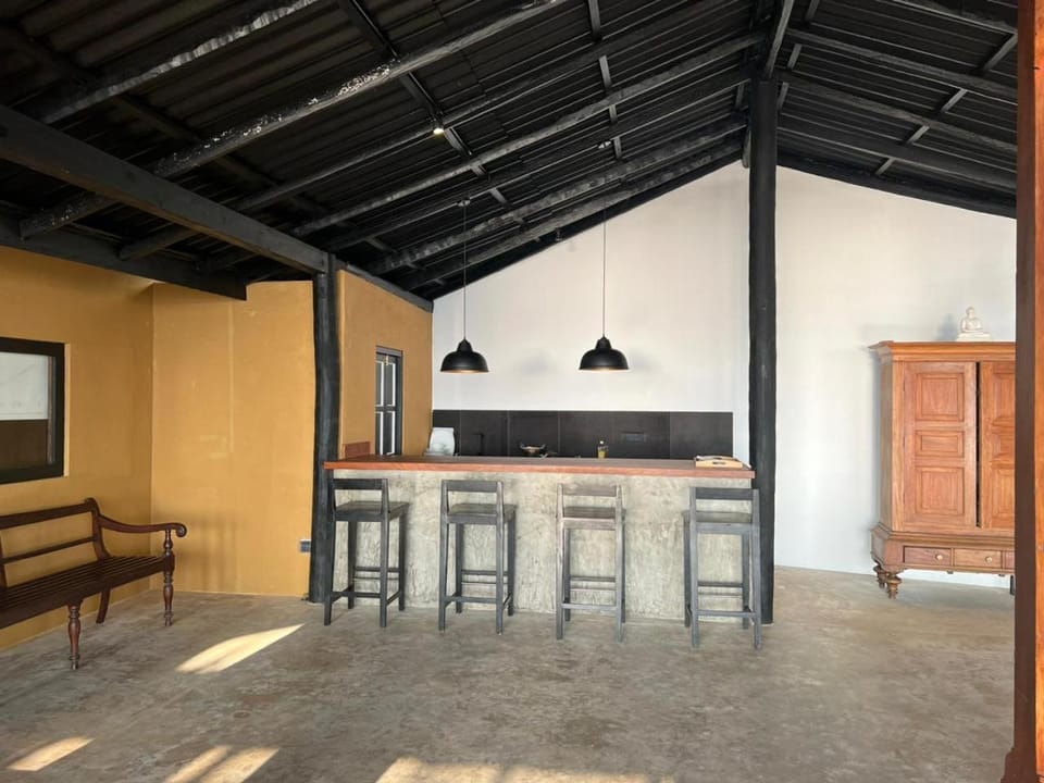 Beachfront Villa - Sleeps up to 4 Villa in Southern Province