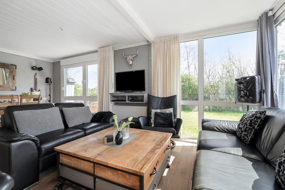 Vakantiehuis Rumah Kami - Julianadorp aan Zee House in Julianadorp