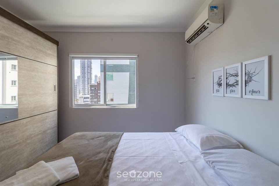 Aprt w balcony 600m fr the coast Centro BC EJF0702 Apartment in Camboriú