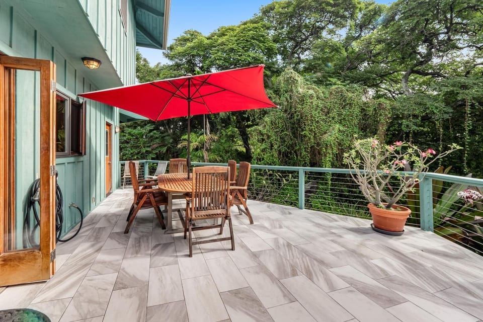 Manini Beachfront Getaway House in Kealakekua Bay